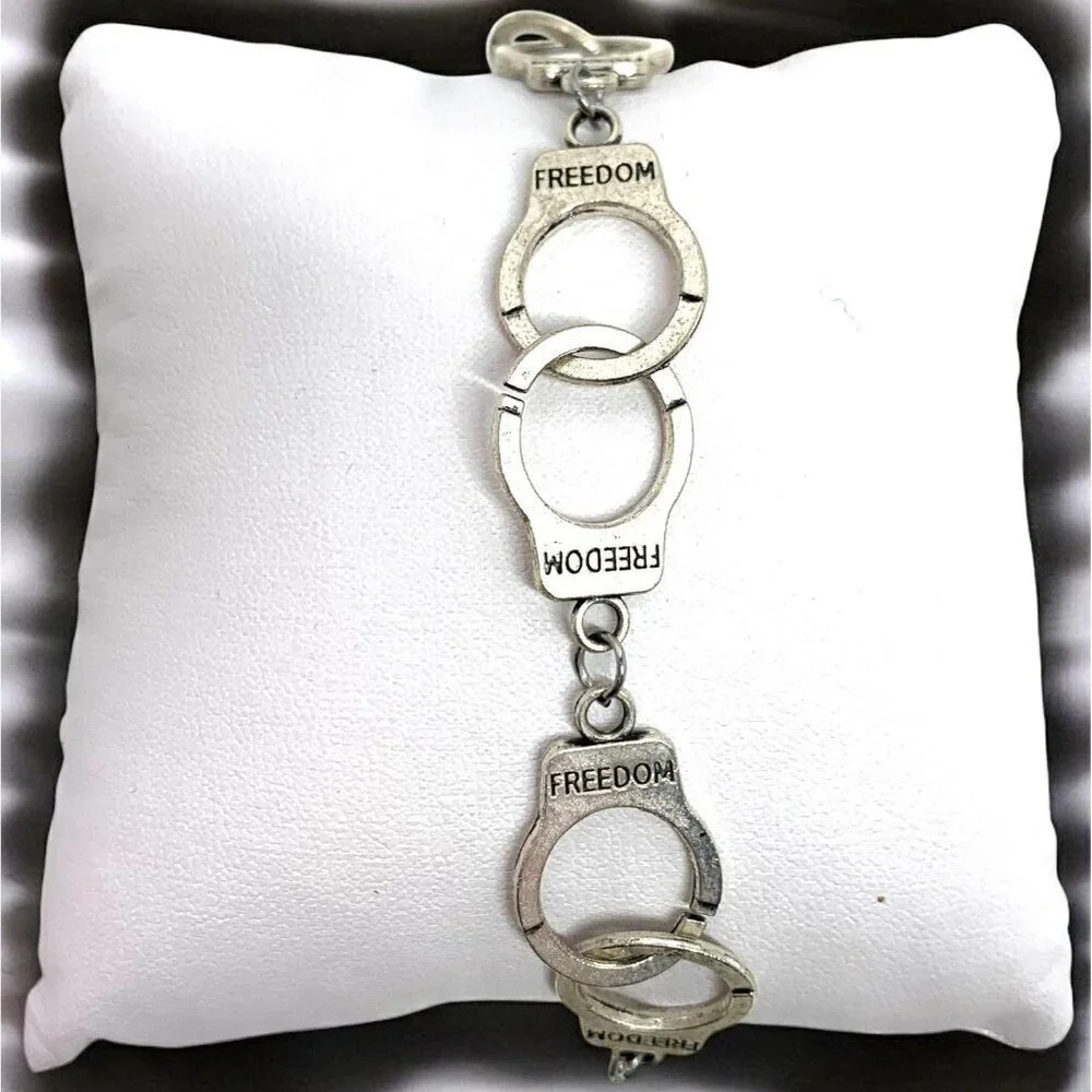 Silver Tone Handcuff Themed Freedom Charm Bracelet Toggle Clasp 8